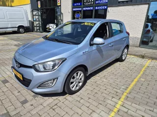 Hyundai i20 1.2i i-Deal