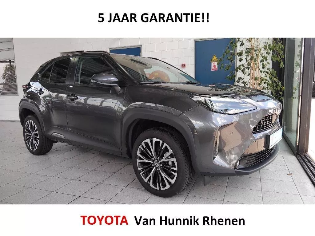 Toyota Yaris Cross 1.5 130 Executive | Parksens V+A | Dodehoek | Stoel en stuurverw