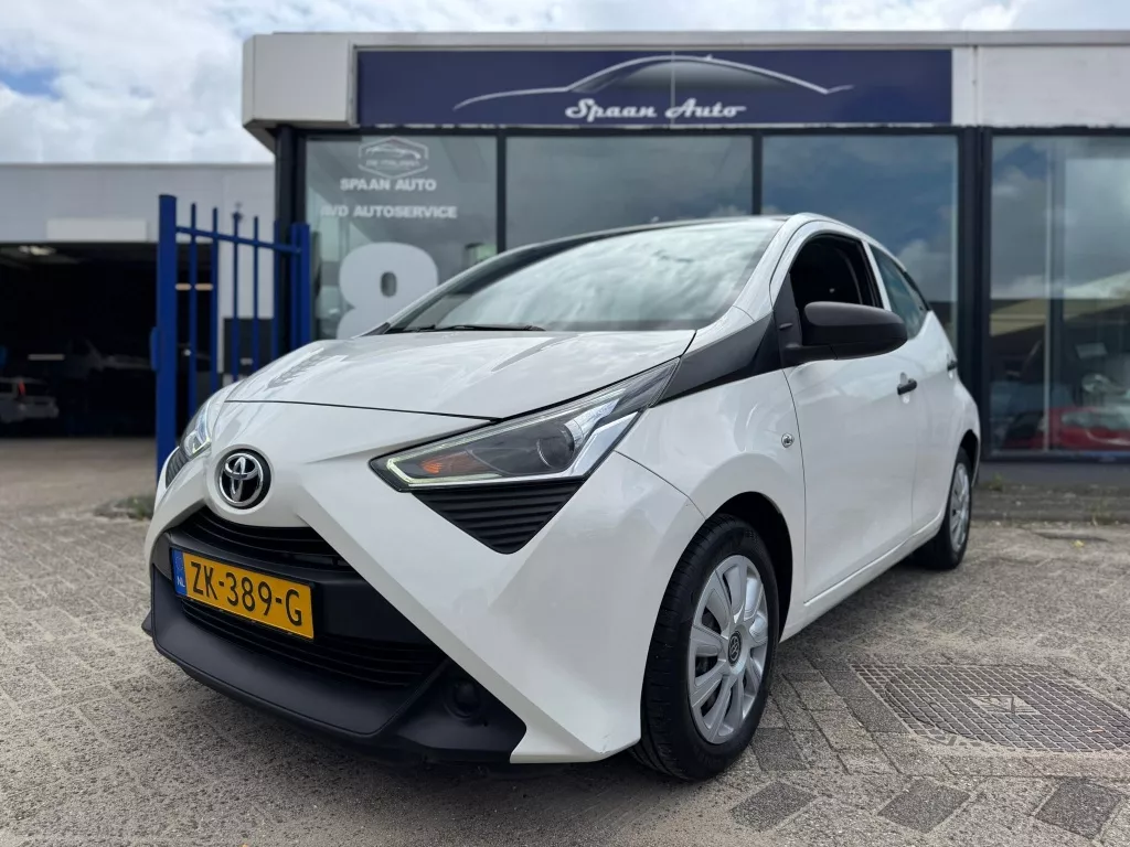 Toyota Aygo 1.0 VVT-i x-fun | 1ste eigenaar | AIRCO | LED | Elec ramen | BLE