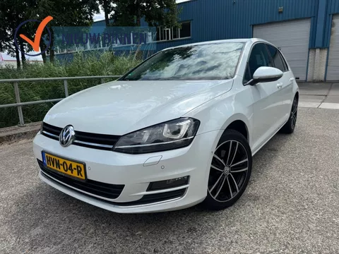 Volkswagen Golf 1.4 TSI ACT Bns Ed R