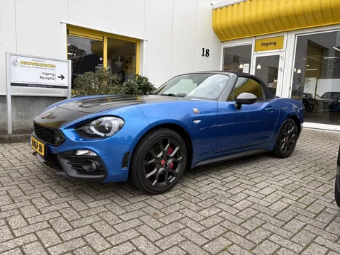Abarth 124 Spider 1.4 M-Air T Automaat Vettura NR 1137